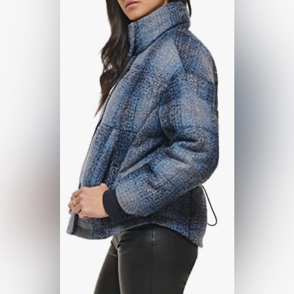 Levi's Women's Blue Plaid Cinch Waist Puffer Jacket